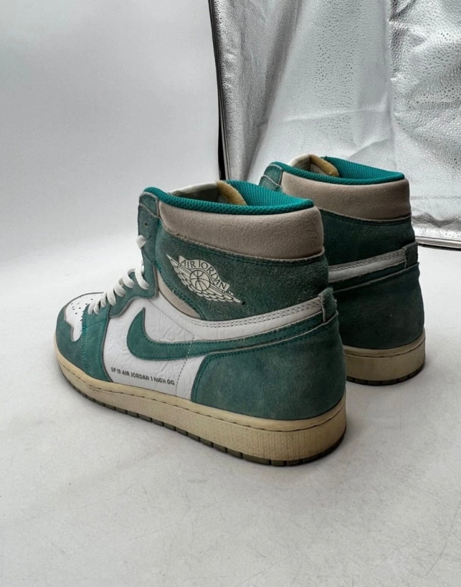 Jordan 1 Retro High Turbo Green 13 (Heavily Worn Pre-Owned)JordanTurbo Green/Sail-White-Light Smoke Grey - Image 4