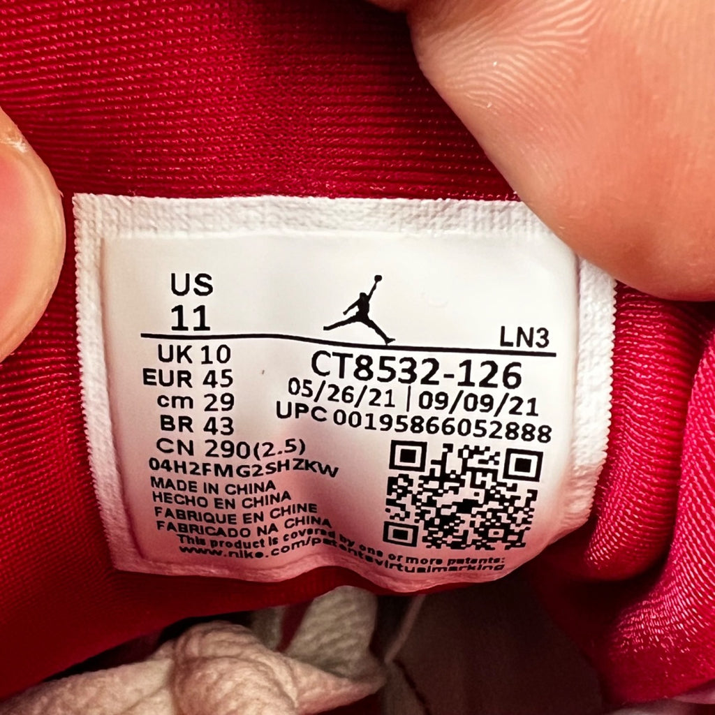 Jordan 3 Retro Cardinal Red 10.5 (New Pre-Owned)JordanWhite/Light Curry-Cardinal Red-Cement Grey - Image 6