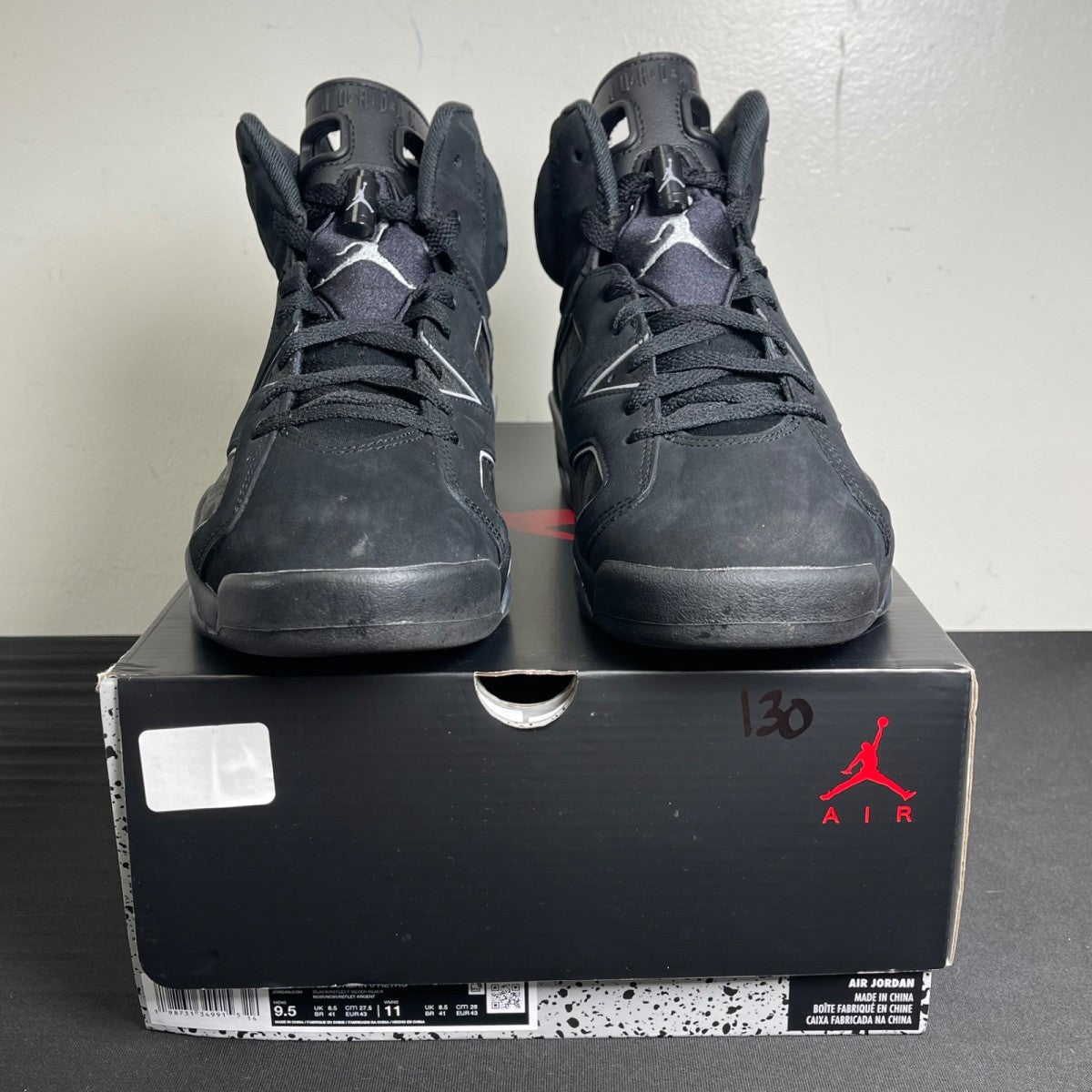 Jordan 6 Retro Cap and Gown (Size 9.5) - Image 2