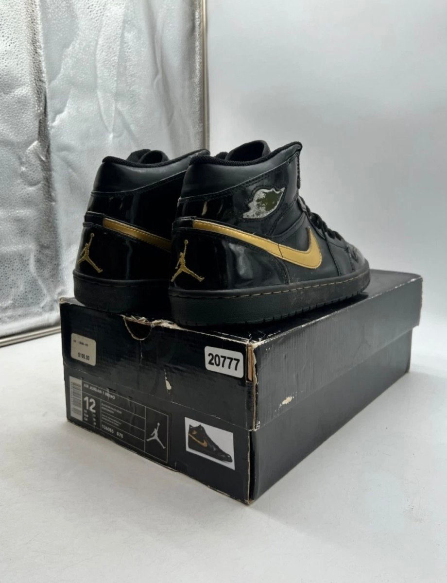 Jordan 1 Retro Black Metallic Gold (2003) 12 (Moderately Worn Pre-Owned)JordanBlack/Metallic Gold - Image 6