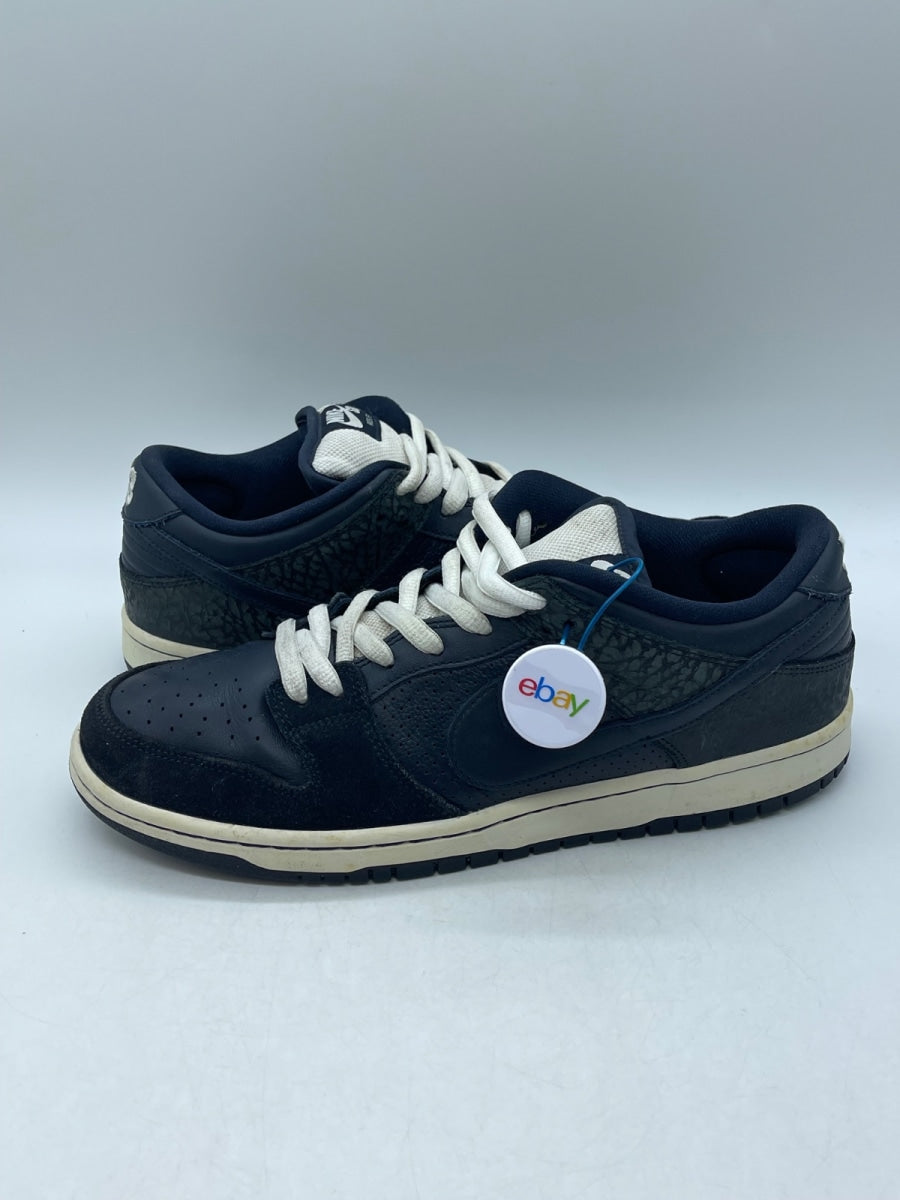 Nike SB Dunk Low Murasaki Ride Life 11 (Moderately Worn Pre-Owned)NikeDark Obsidian/Dark Obsidian-White - Image 1