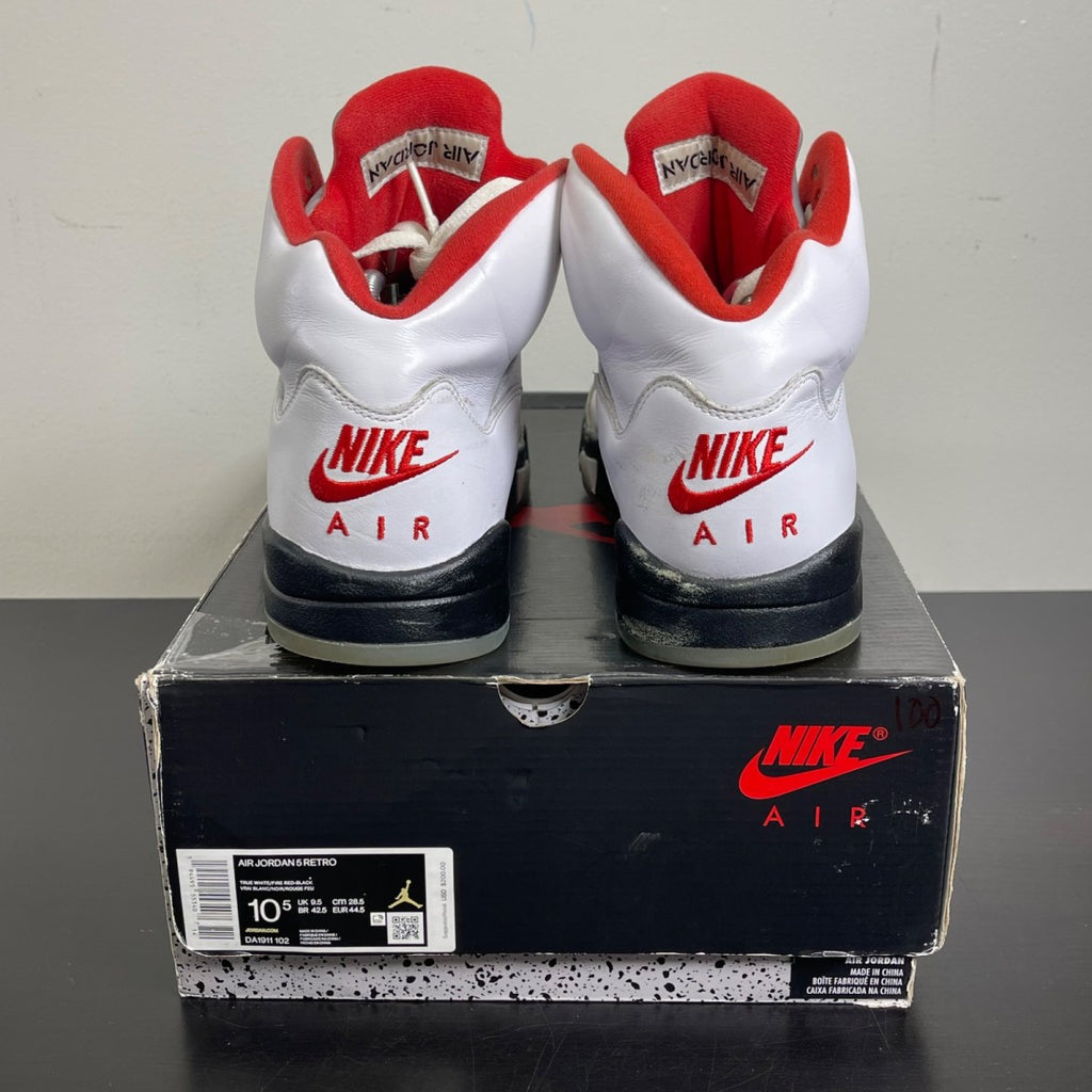 Jordan 5 Retro Fire Red Silver Tongue (2020) 10.5 (Moderately Worn Pre-Owned)JordanWhite/Black-Metallic Silver-Fire Red - Image 4