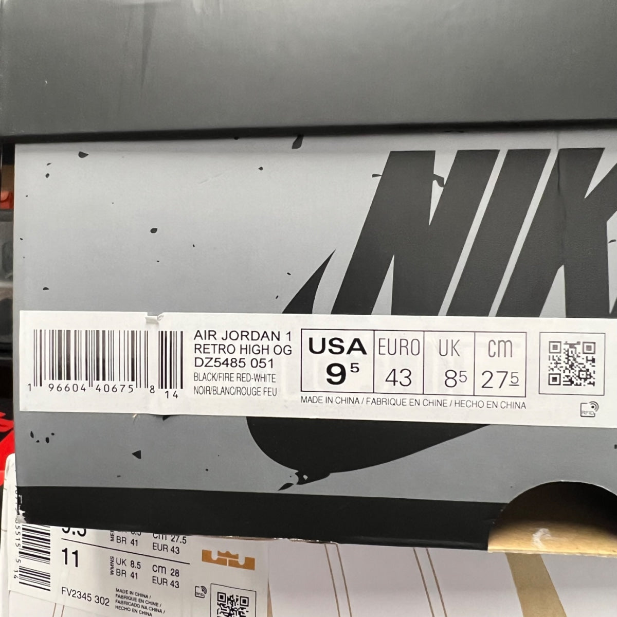Jordan 1 Retro High OG Washed Black 9.5 (Lightly Worn Pre-Owned)JordanBlack/Fire Red/Light Smoke Grey/Sail - Image 7