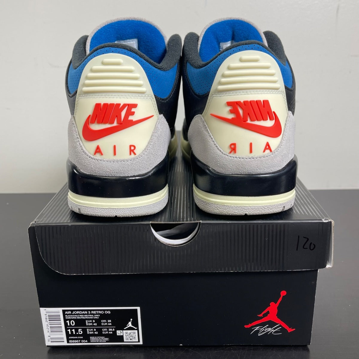 Jordan 3 Retro OG Rare Air 10 (Moderately Worn Pre-Owned)JordanBlack/Chile Red/Neutral Grey/Military Blue/Coconut Milk - Image 4