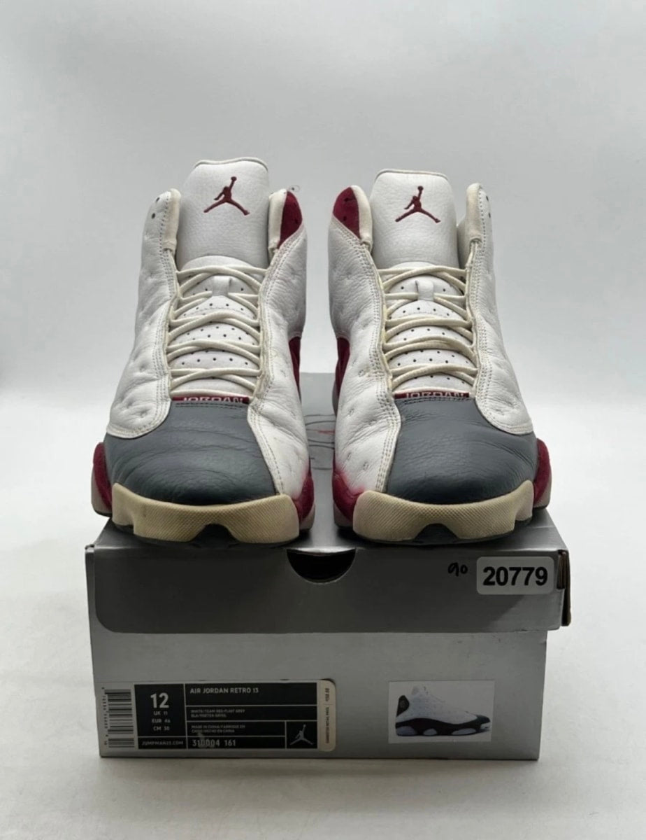 Jordan 13 Retro Grey Toe (2005) 12 (Heavily Worn Pre-Owned)JordanWhite/Team Red-Flint Grey - Image 2