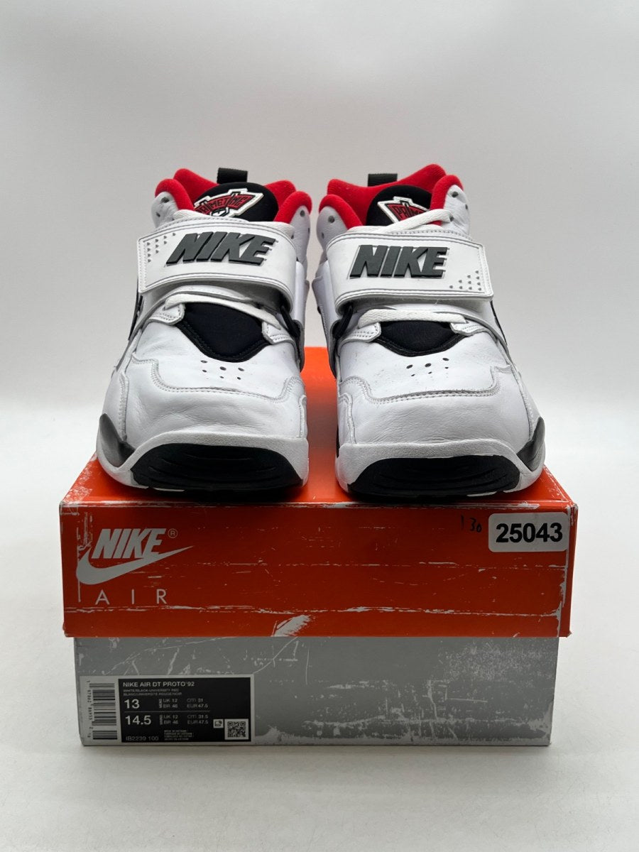 Nike Air Diamond Turf Proto '92 Atlanta Falcons 13 (Lightly Worn Pre-Owned)NikeWhite/University Red/Metallic Gold/Black - Image 2