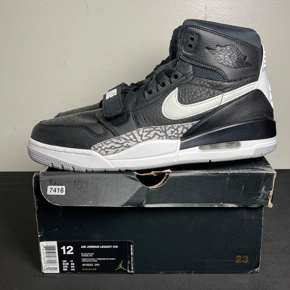 Jordan Legacy 312 Black White (Size 12) - Image 3