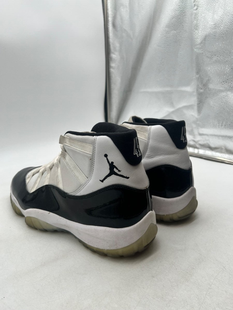 Jordan 11 Retro Concord (2018) 13 (Moderately Worn Pre-Owned)JordanWhite/Black-Concord - Image 4