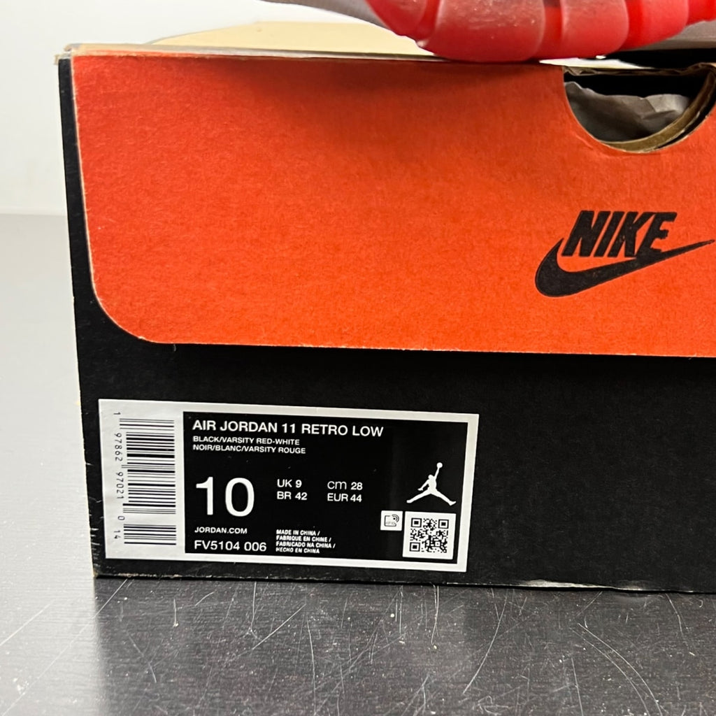 Jordan 11 Retro Low Bred (2025) 10 (Lightly Worn Pre-Owned)JordanBlack/White-Varsity Red - Image 6