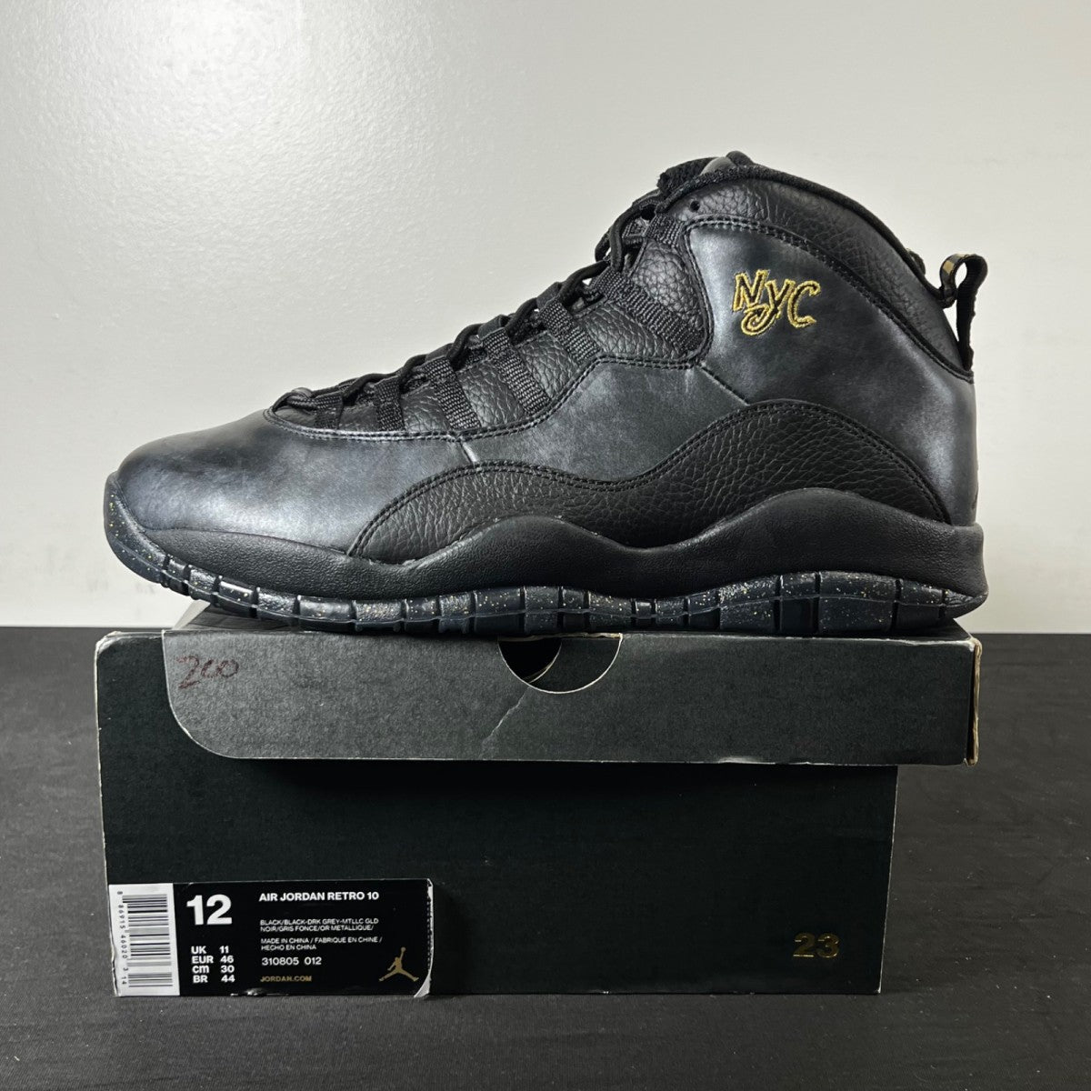Jordan 10 Retro New York City (2016) 12 (New Pre-Owned)JordanBlack/Dark Grey-Metallic Gold - Image 3