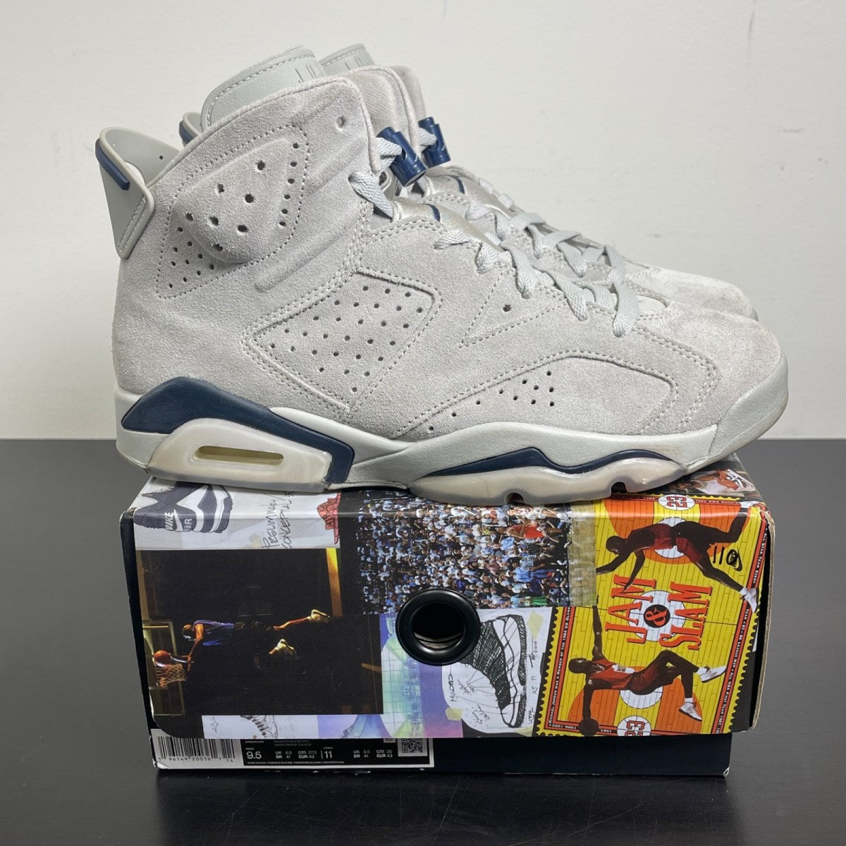 Jordan 6 Retro Georgetown (2022) 9.5 (Moderately Worn Pre-Owned)JordanMagnet/College Navy - Image 1