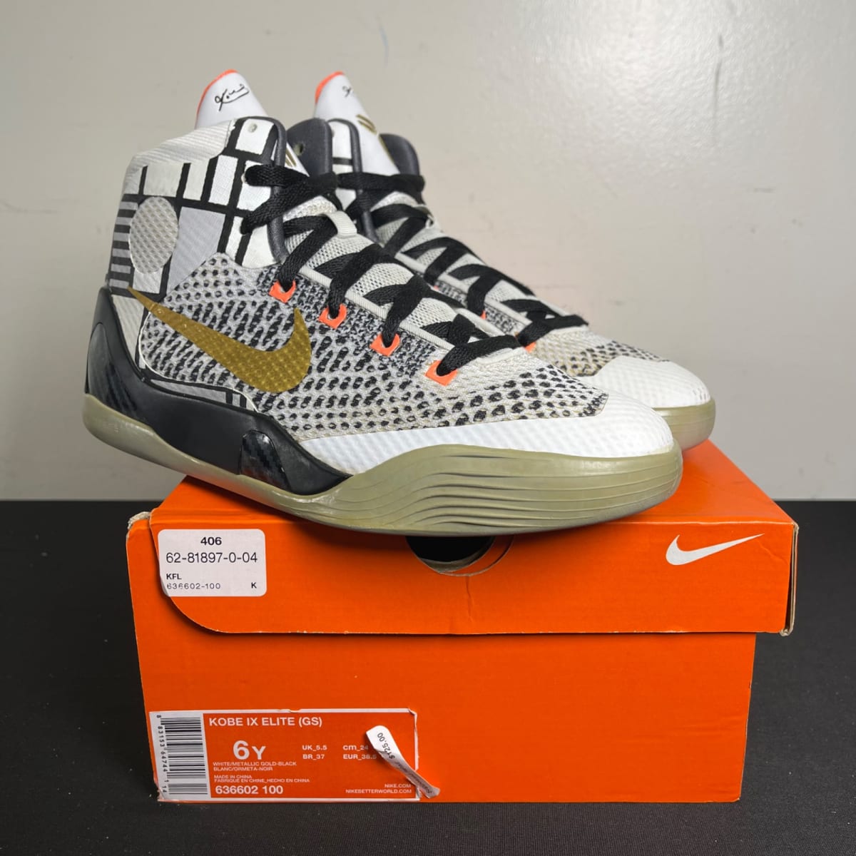 Nike Kobe 9 Elite GS 'Fundamentals' (Size 6) - aux