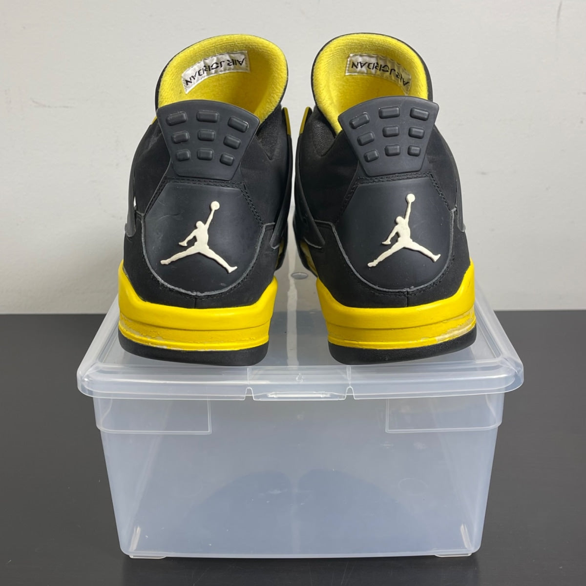 Jordan 4 Retro Thunder (2012) 12 (Moderately Worn Pre-Owned)JordanBlack/Tour Yellow - Image 4