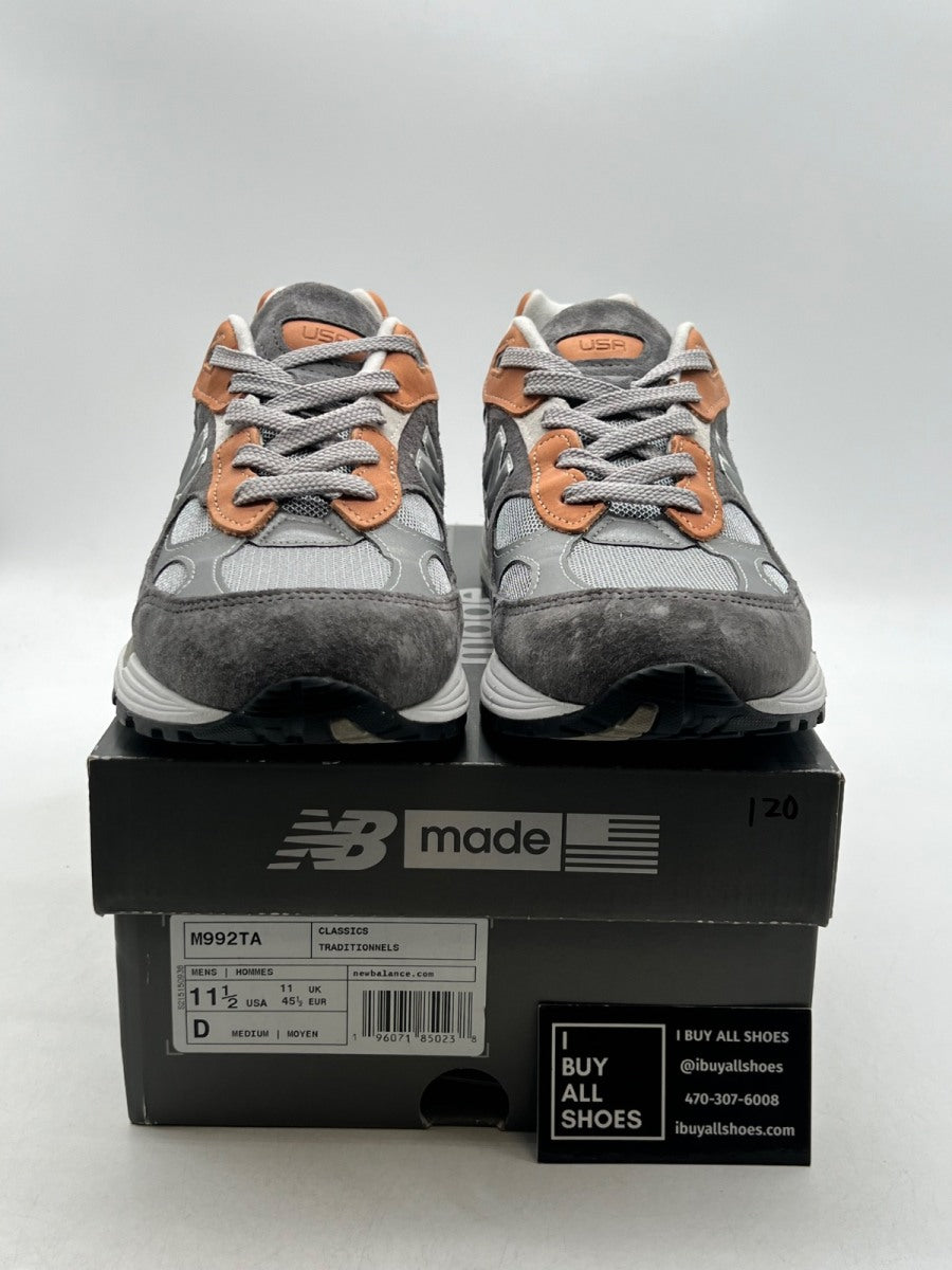 New Balance 992 Todd Snyder 10th Anniversary 9 (Moderately Worn Pre-Owned) - Image 2