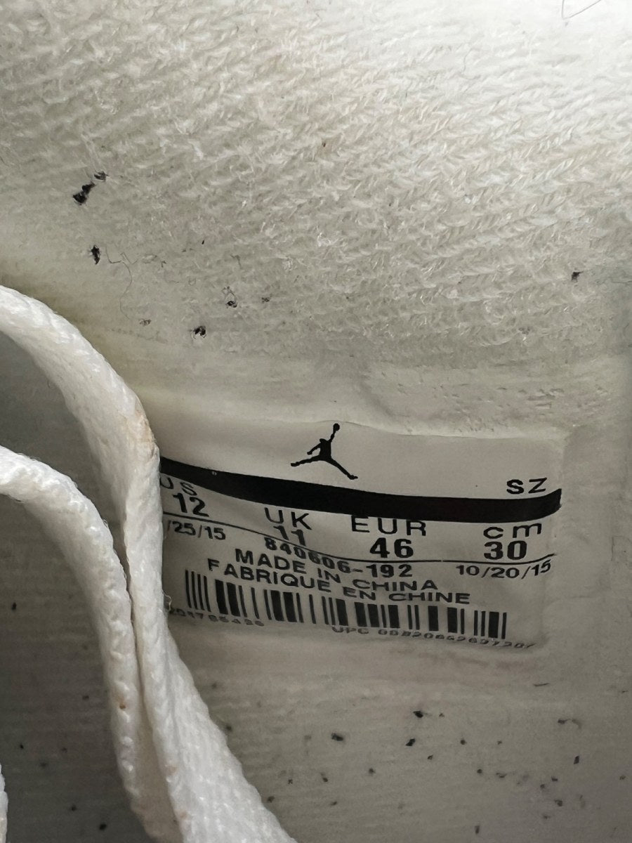 Jordan 4 Retro White Cement (2016) 12 (Moderately Worn Pre-Owned) - Image 6