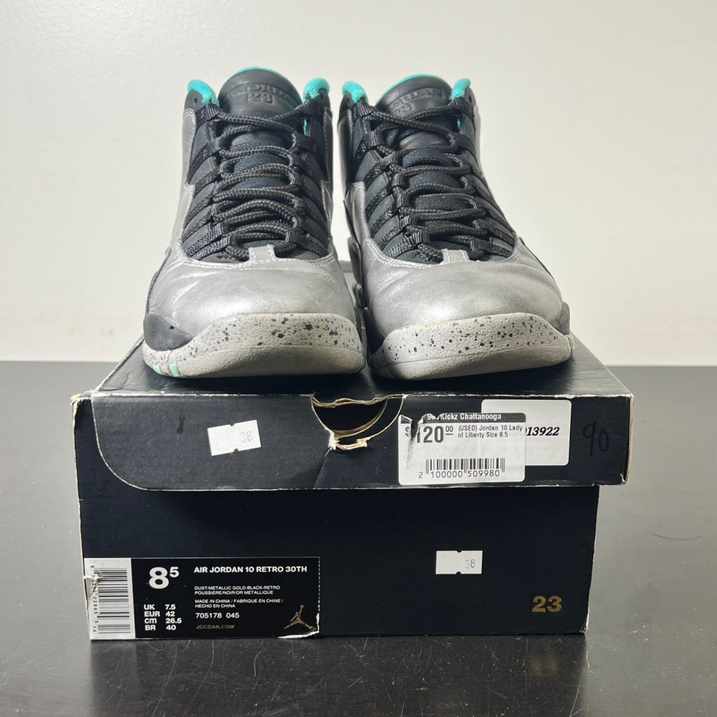 Jordan 10 Retro Lady of Liberty 30th Anniversary 8.5 (Lightly Worn Pre-Owned)JordanDust/Metallic Gold-Black-Retro - Image 2