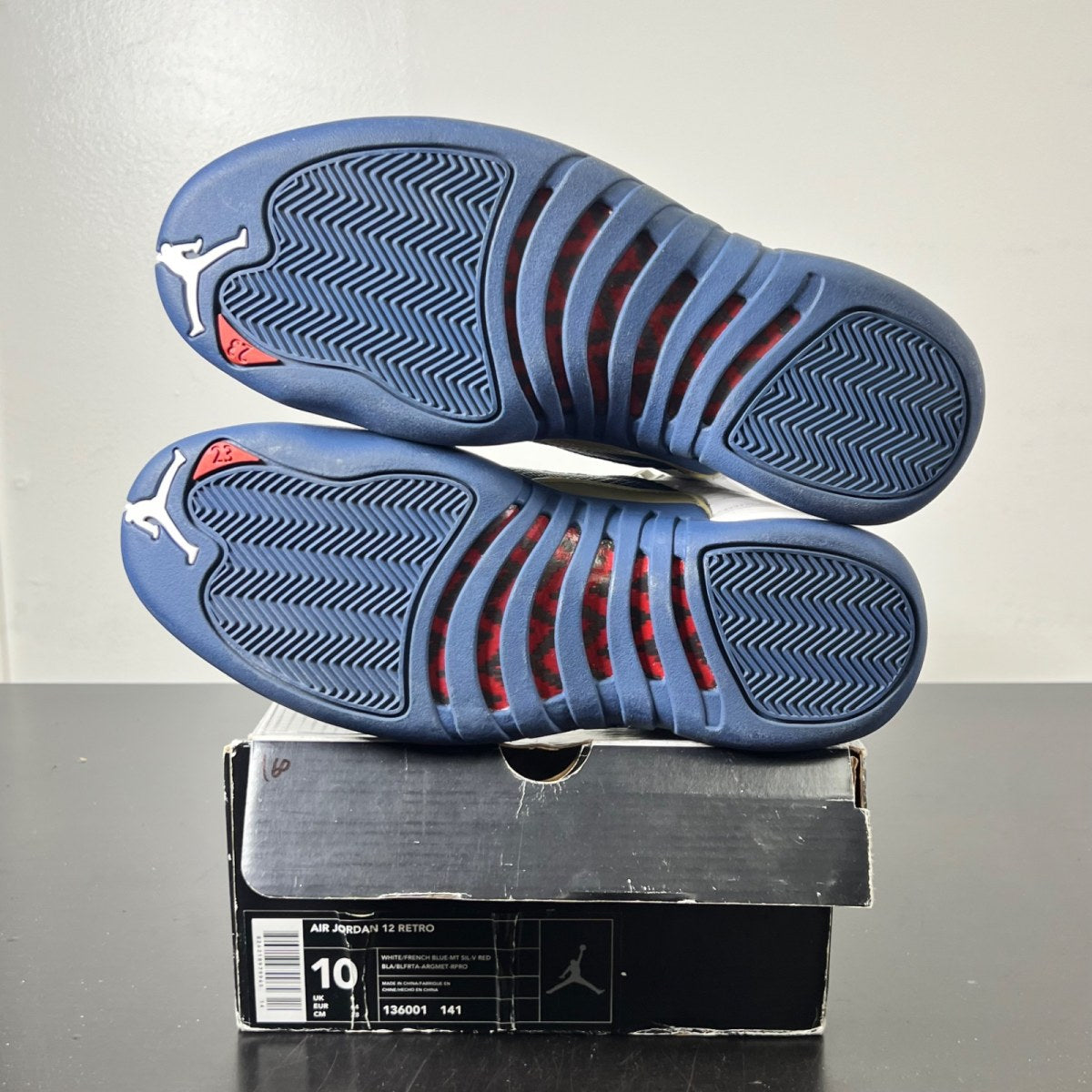 Jordan 12 Retro French Blue (2004) 10 (Lightly Worn Pre-Owned)JordanFrench Blue-Metallic Silver-Varsity Red - Image 6
