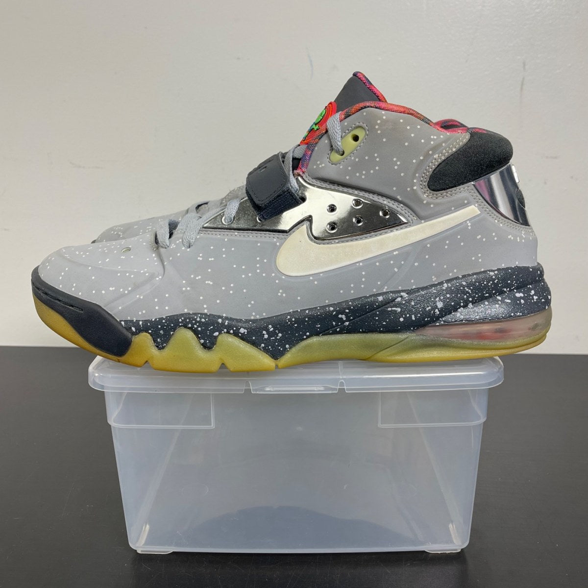 Nike Air Force Max 2013 PRM QS 'Area 72' 13 (Moderately Worn Pre-Owned)NikeWolf Grey/White-Anthracite-Total Crimson - Image 3