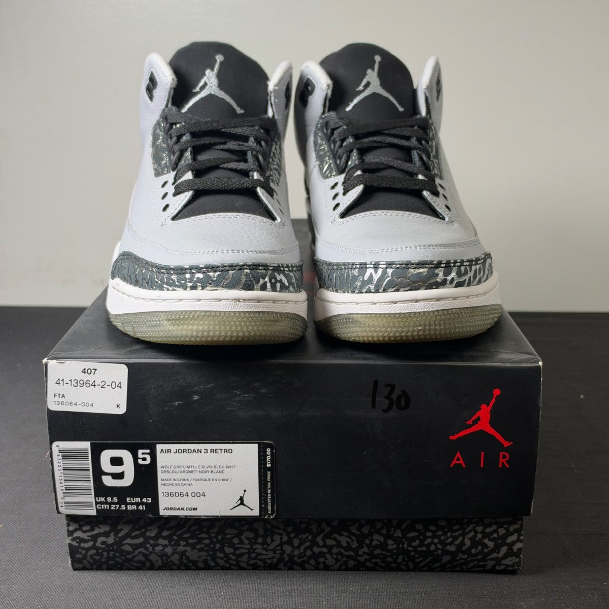 Jordan 3 Retro Wolf Grey (Size 9.5) - aux
