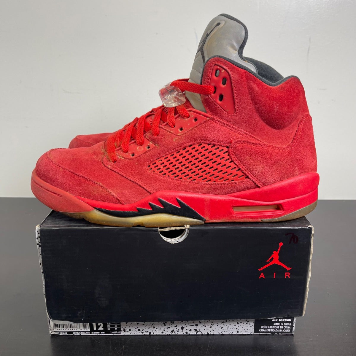 Jordan 5 Retro Red Suede 12 (Moderately Worn Pre-Owned)JordanUniversity Red/Black - Image 3