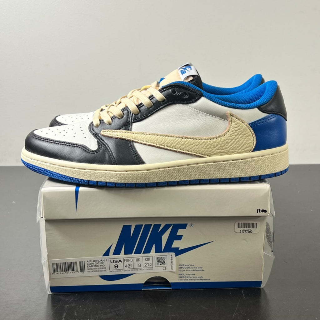Jordan 1 Retro Low OG SP Fragment x Travis Scott 9 (Lightly Worn Pre-Owned)JordanWhite/Black-Royal-Sail - Image 5
