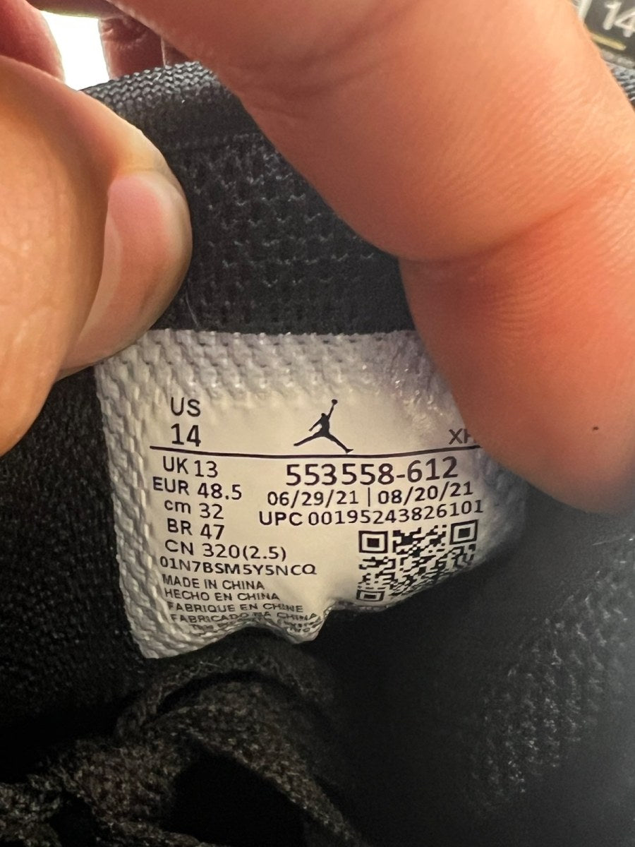 Jordan 1 Low Bred Toe 14 (Lightly Worn Pre-Owned) - Image 9