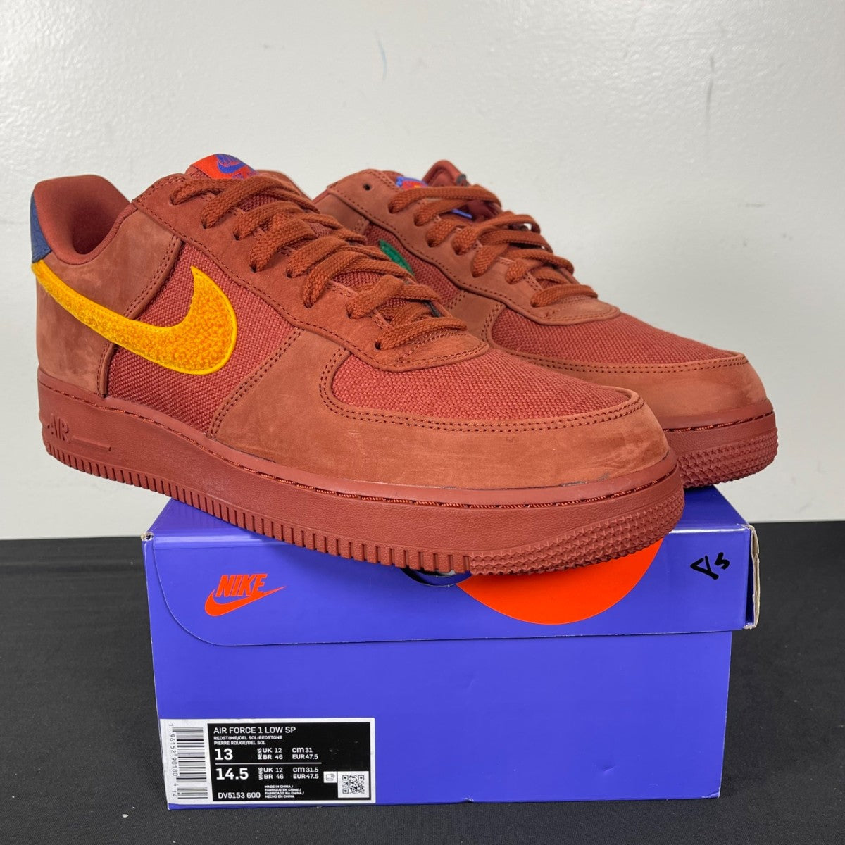 Nike Air Force 1 Low La Familia 13 (Moderately Worn Pre-Owned)NikeRedstone/Del Sol/Redstone - Image 1