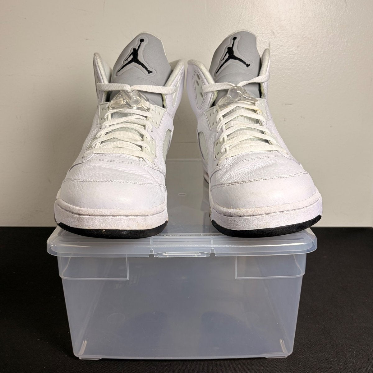 Jordan 5 Retro Metallic White (2015) (Size 13) - Image 2