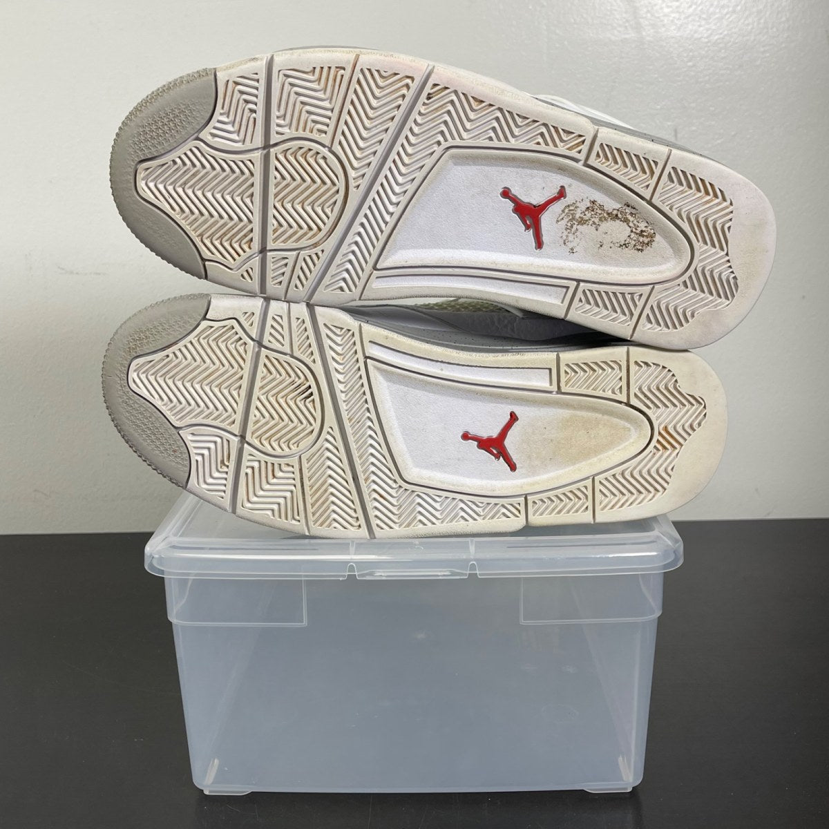Jordan 4 Retro White Oreo (2021) 10 (Moderately Worn Pre-Owned)JordanWhite/Tech Grey-Black-Fire Red - Image 5