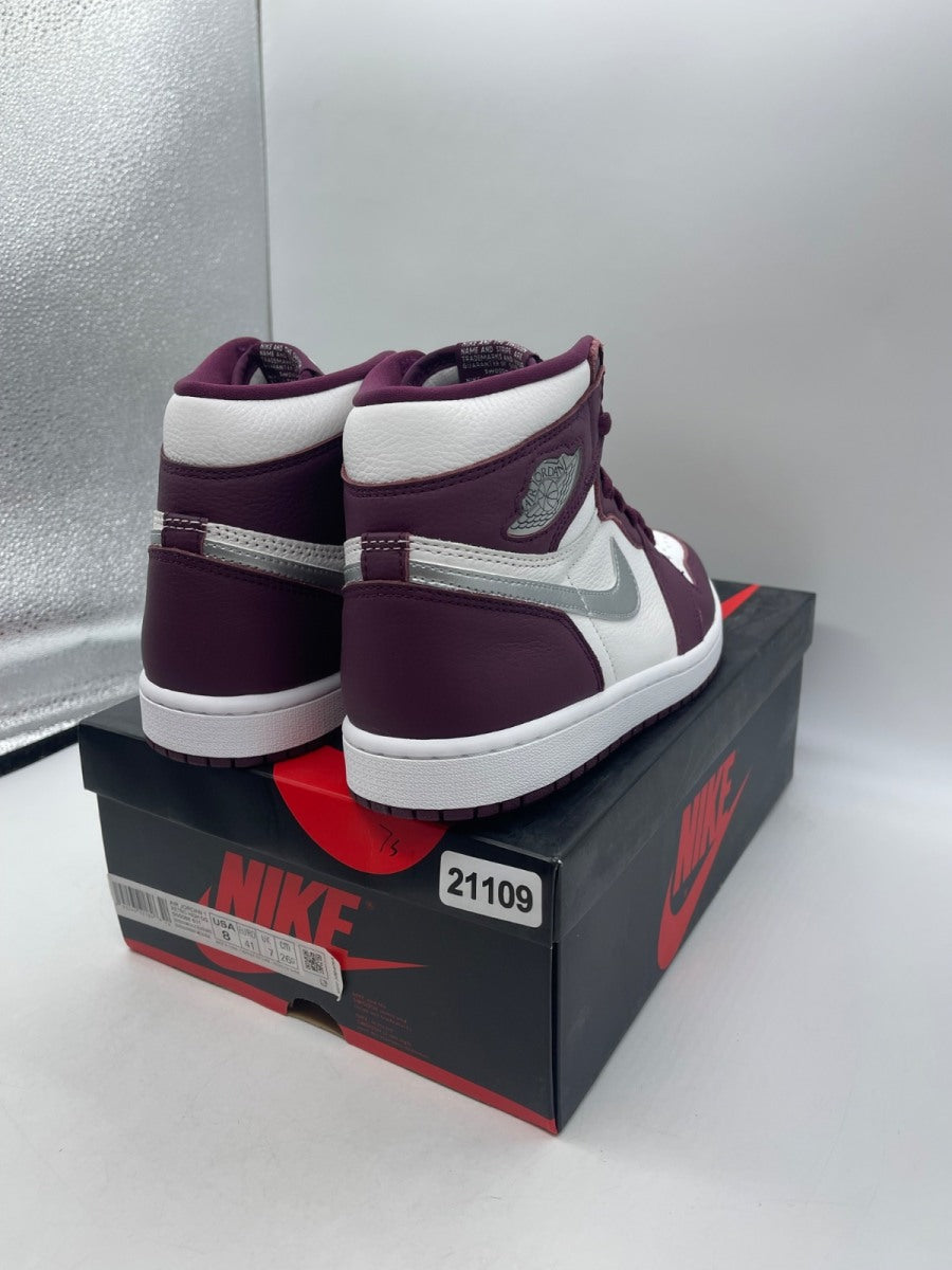 Jordan 1 Retro High OG Bordeaux 8 (Moderately Worn Pre-Owned) - Image 5