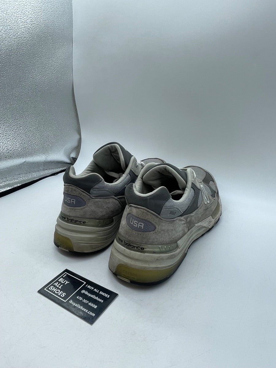 New Balance 992 Grey 12 (Heavily Worn Pre-Owned) - Image 5