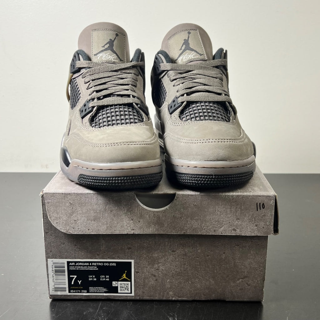 Jordan 4 Retro Cave Stone (GS) 7Y (Lightly Worn Pre-Owned)JordanCave Stone/Black/Moon Particle - Image 2