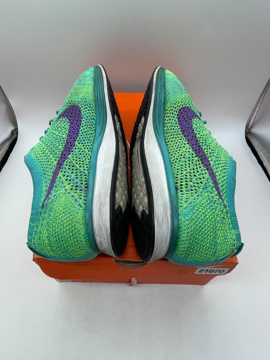 Nike Flyknit Racer Hyper Jade 14 (Moderately Worn Pre-Owned) - Image 6