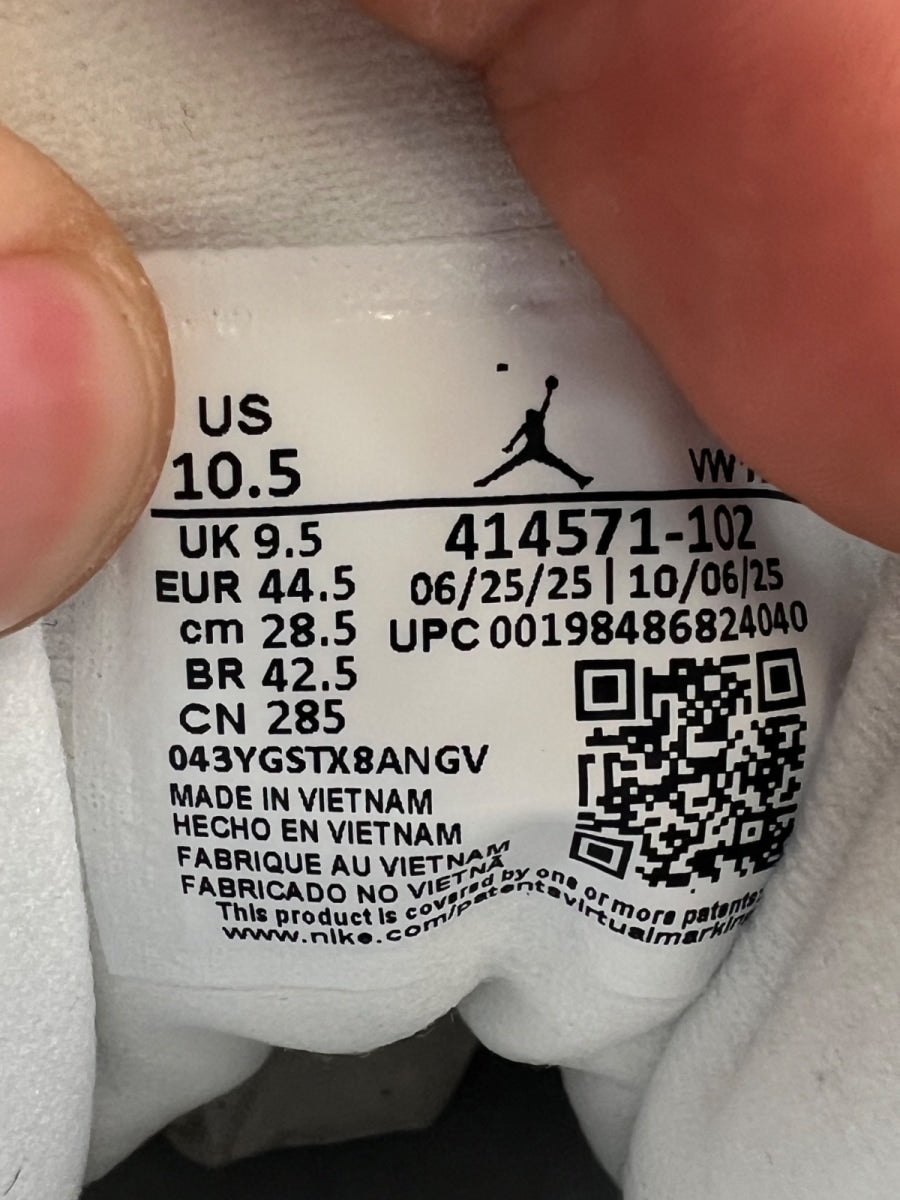 Jordan 13 Retro OG Chicago (2026) 10.5 (Lightly Worn Pre-Owned)JordanWhite/Black/True Red - Image 7