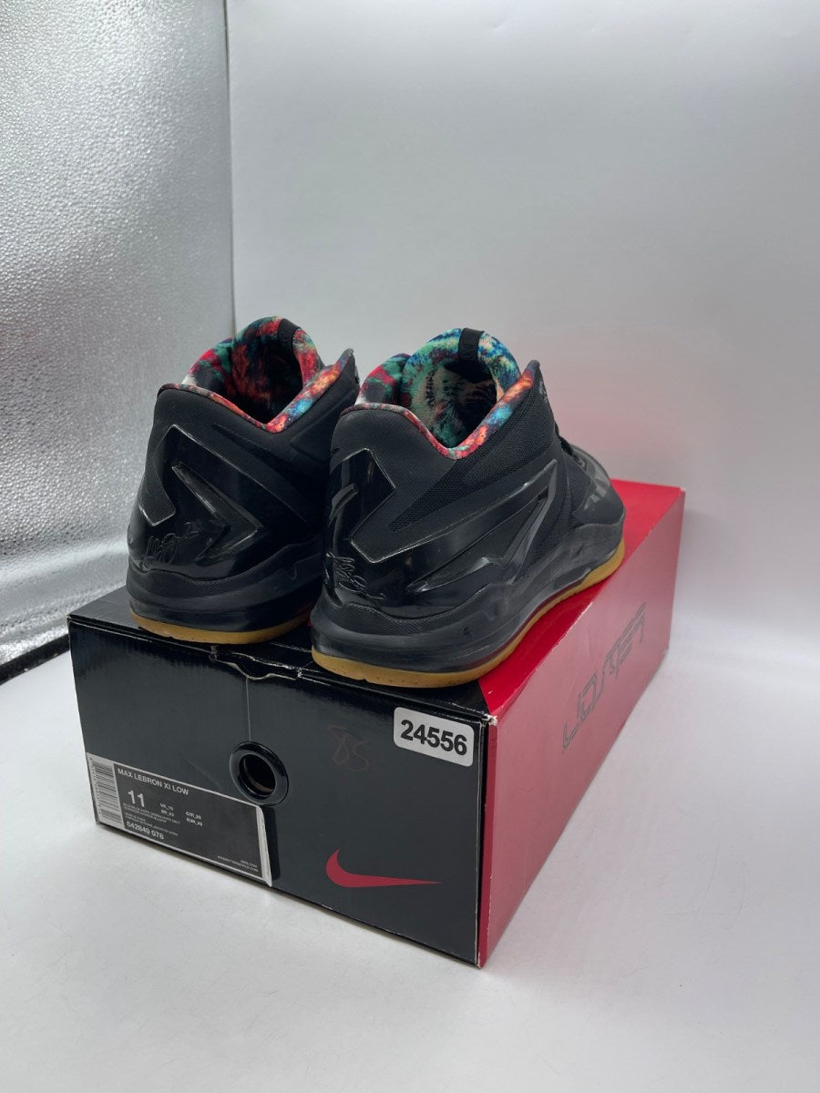Nike LeBron 11 Low Black Gum 11 (Moderately Worn Pre-Owned)NikeBlack/Hyper Crimson-Hyper Cobalt-Metallic Gold - Image 5