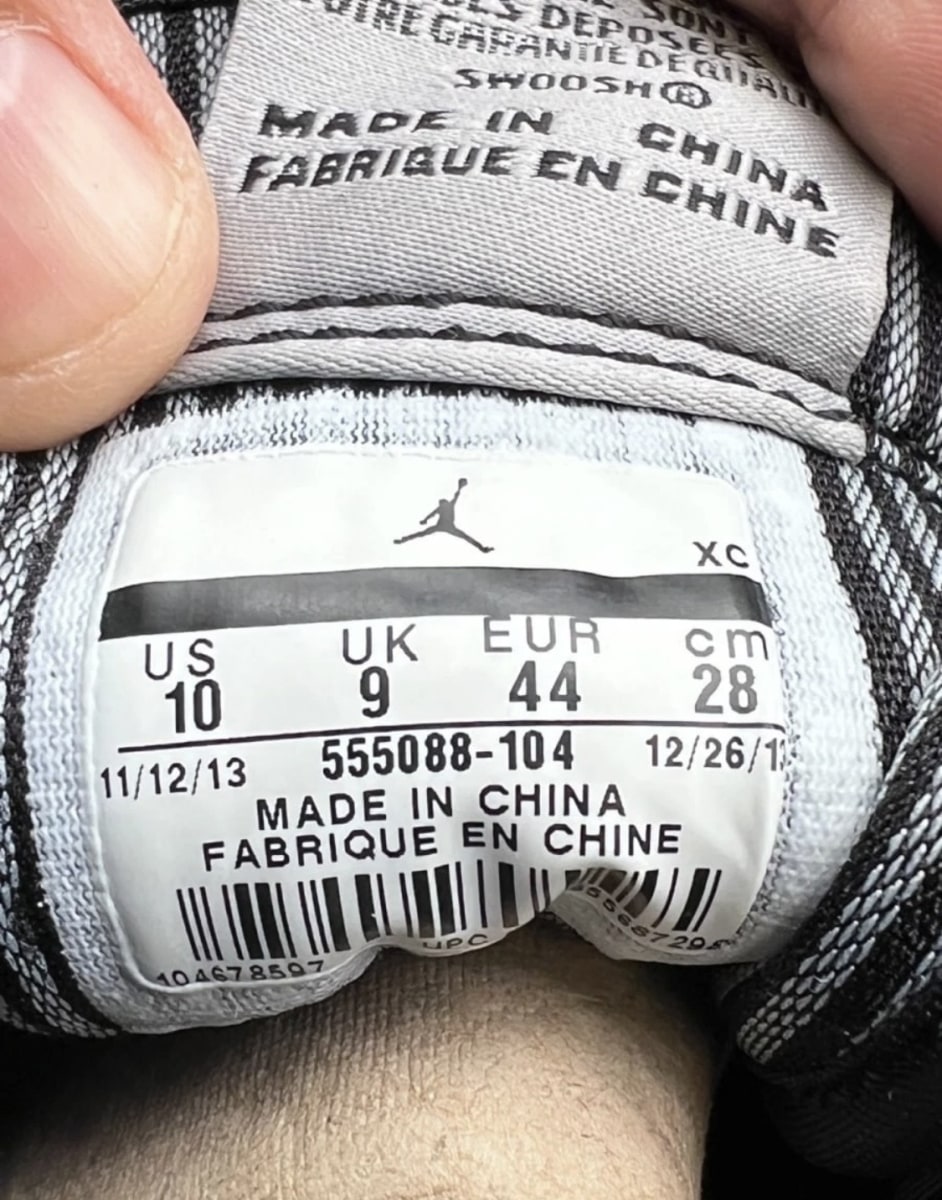 Jordan 1 Retro Barons 10 (Moderately Worn Pre-Owned)JordanWhite/Black-Neutral Grey - Image 7