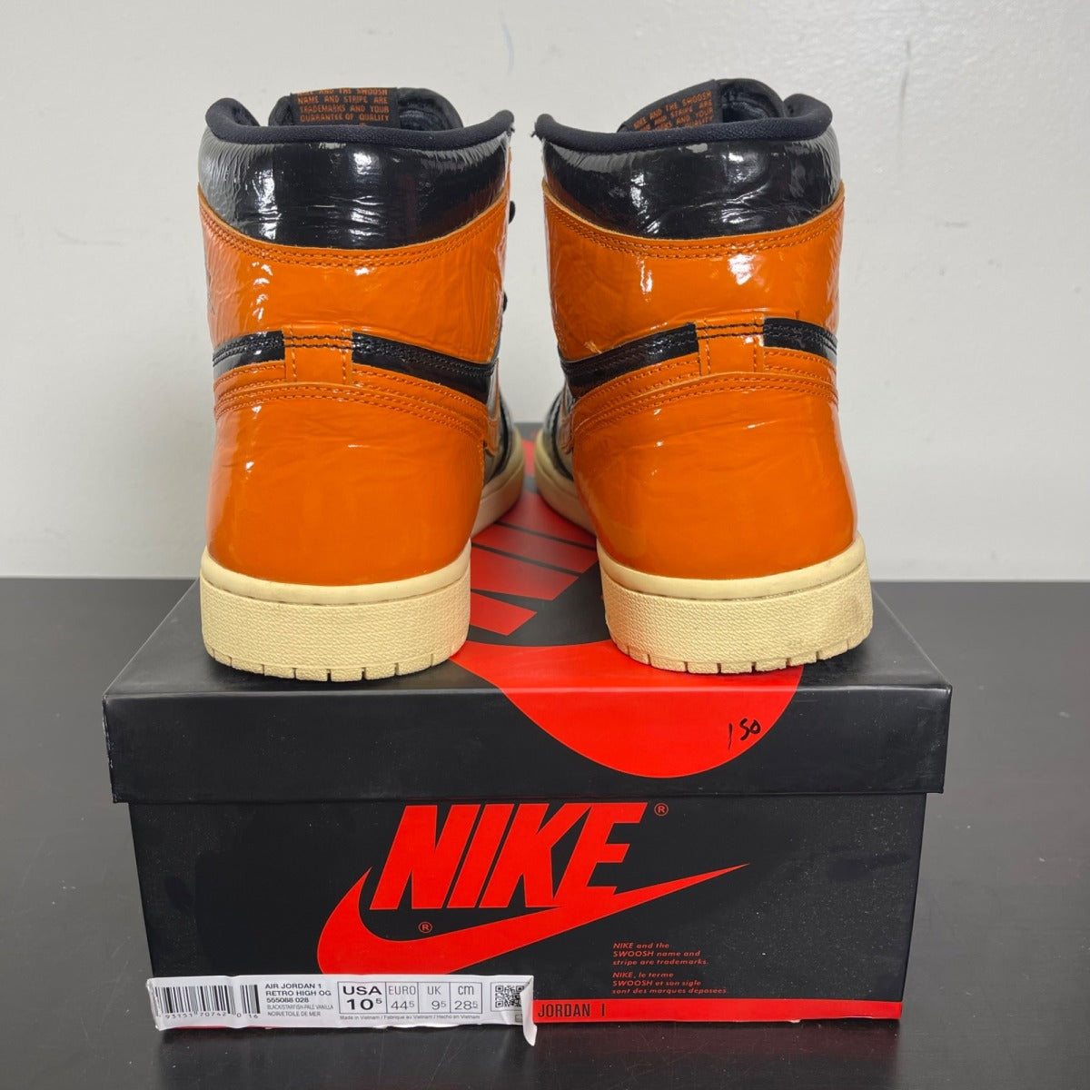 Jordan 1 Retro High Shattered Backboard 3.0 10.5 (Moderately Worn Pre-Owned)JordanBlack/Pale Vanilla-Starfish - Image 4