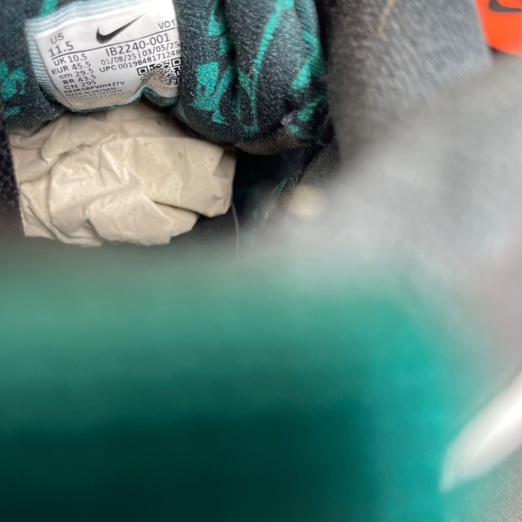 Nike Air Diamond Turf Emerald (Size 11.5) - aux
