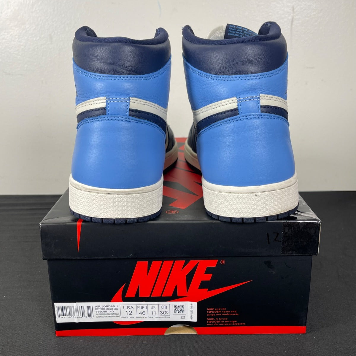 Jordan 1 Retro High Obsidian 12 (Moderately Worn Pre-Owned)JordanSail/Obsidian-University Blue - Image 4