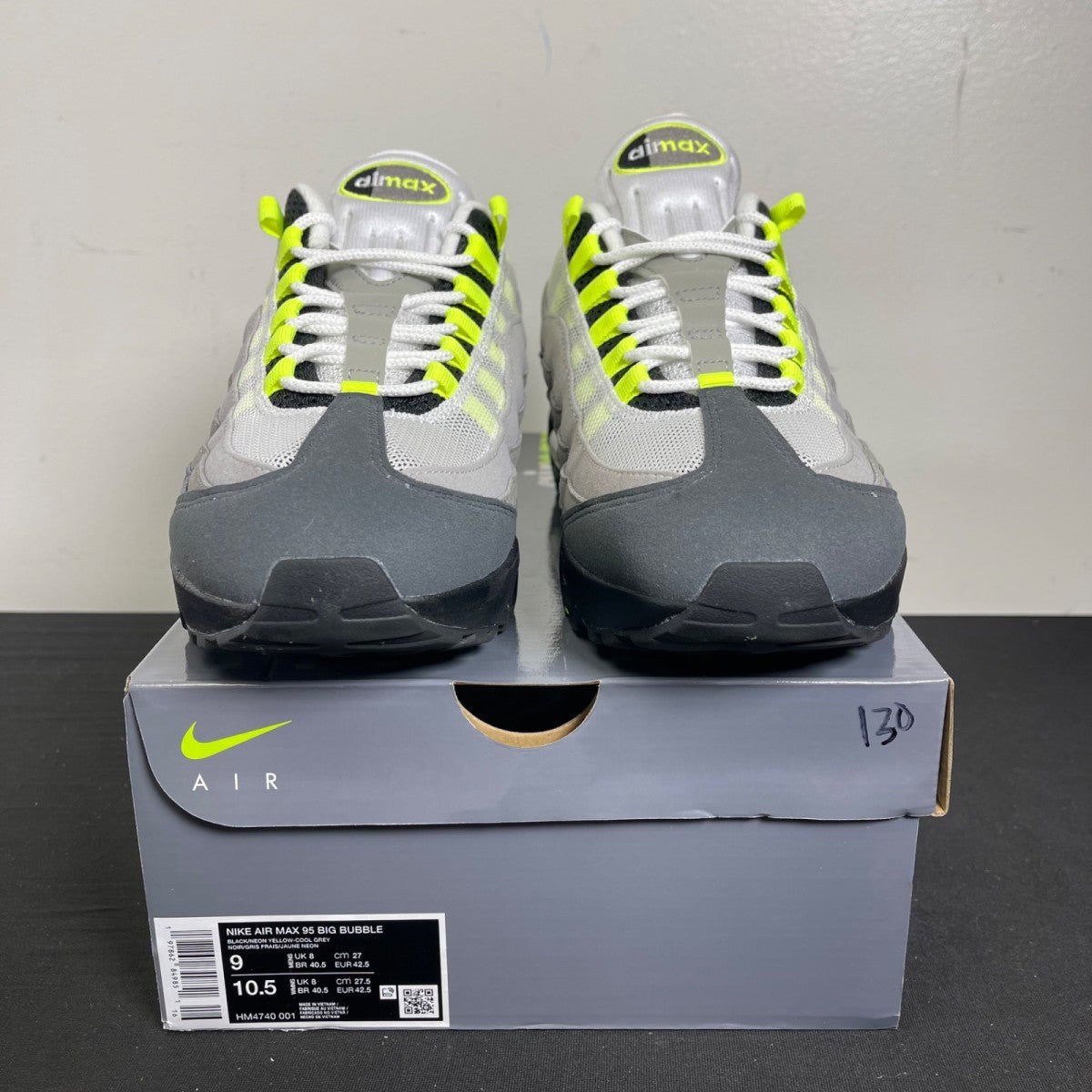 Nike Air Max 95 OG Big Bubble Neon (2025/2026) 9 (Moderately Worn Pre-Owned)NikeBlack/Neon Yellow/Cool Grey - Image 2
