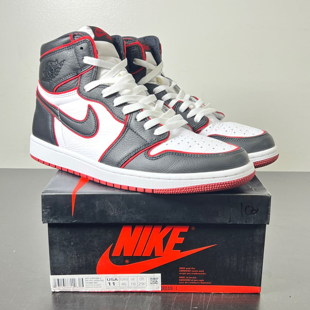 Jordan 1 Retro High Bloodline 11 (Lightly Worn Pre-Owned)JordanBlack/Gym Red-White - Image 1