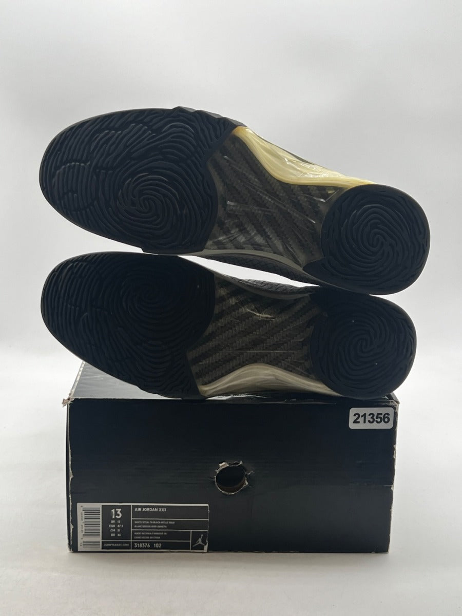 Jordan 23 White Stealth 13 (Moderately Worn Pre-Owned) - Image 8