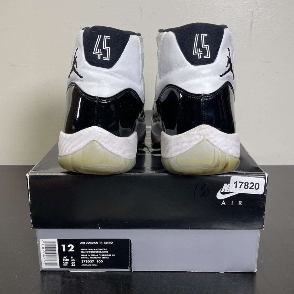 Jordan 11 Retro Concord (2018) 12 (Moderately Worn Pre-Owned)JordanWhite/Black-Concord - Image 4