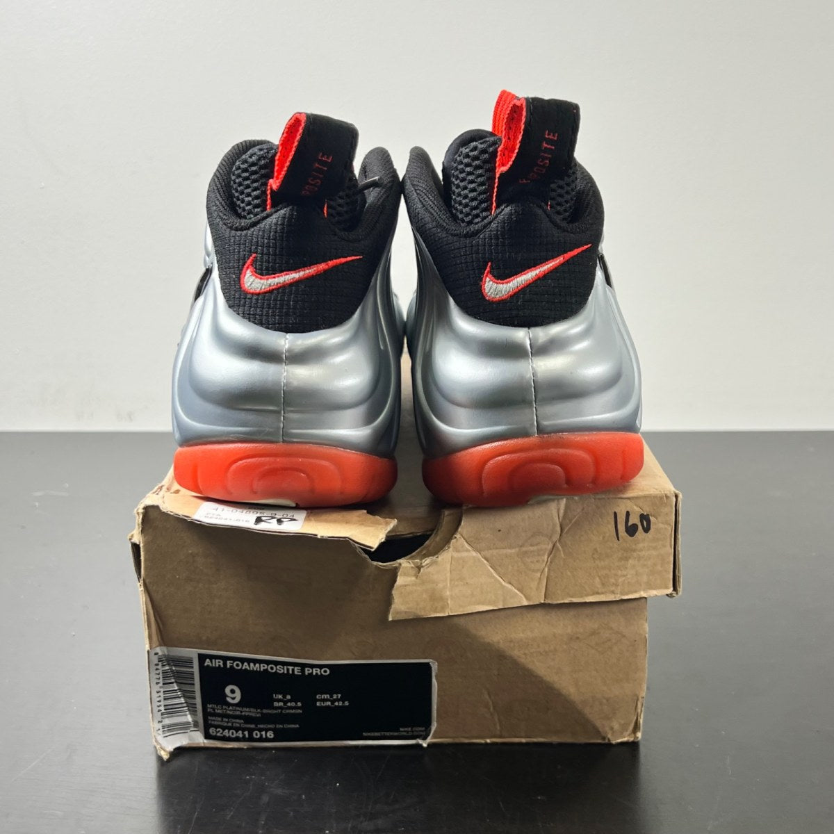 Nike Air Foamposite Pro Bright Crimson 9 (Lightly Worn Pre-Owned)NikeMetallic Silver/Black-Bright Crimson - Image 4