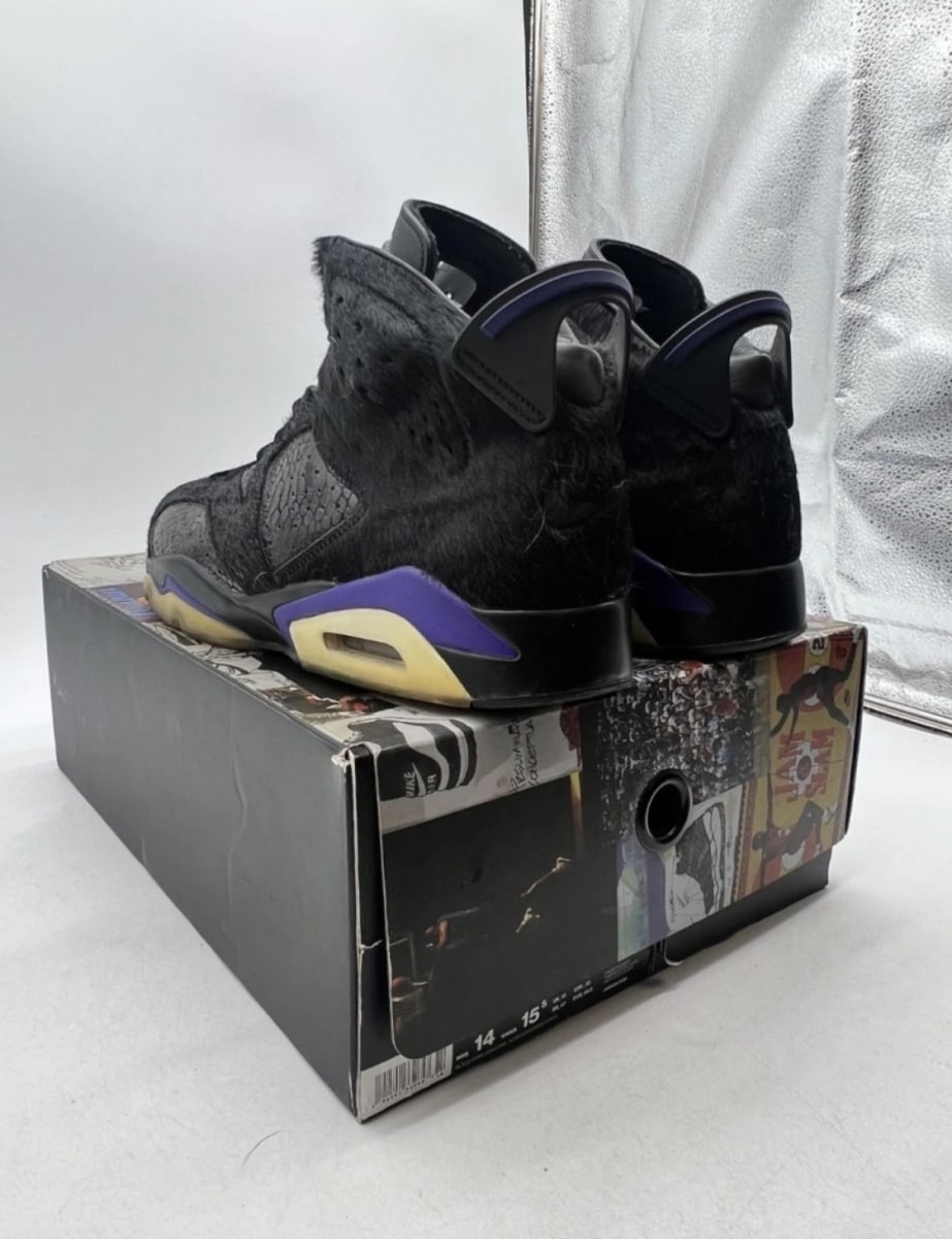 Jordan 6 Retro Social Status 14 (Lightly Worn Pre-Owned)JordanBlack/Dark Concord - Image 3