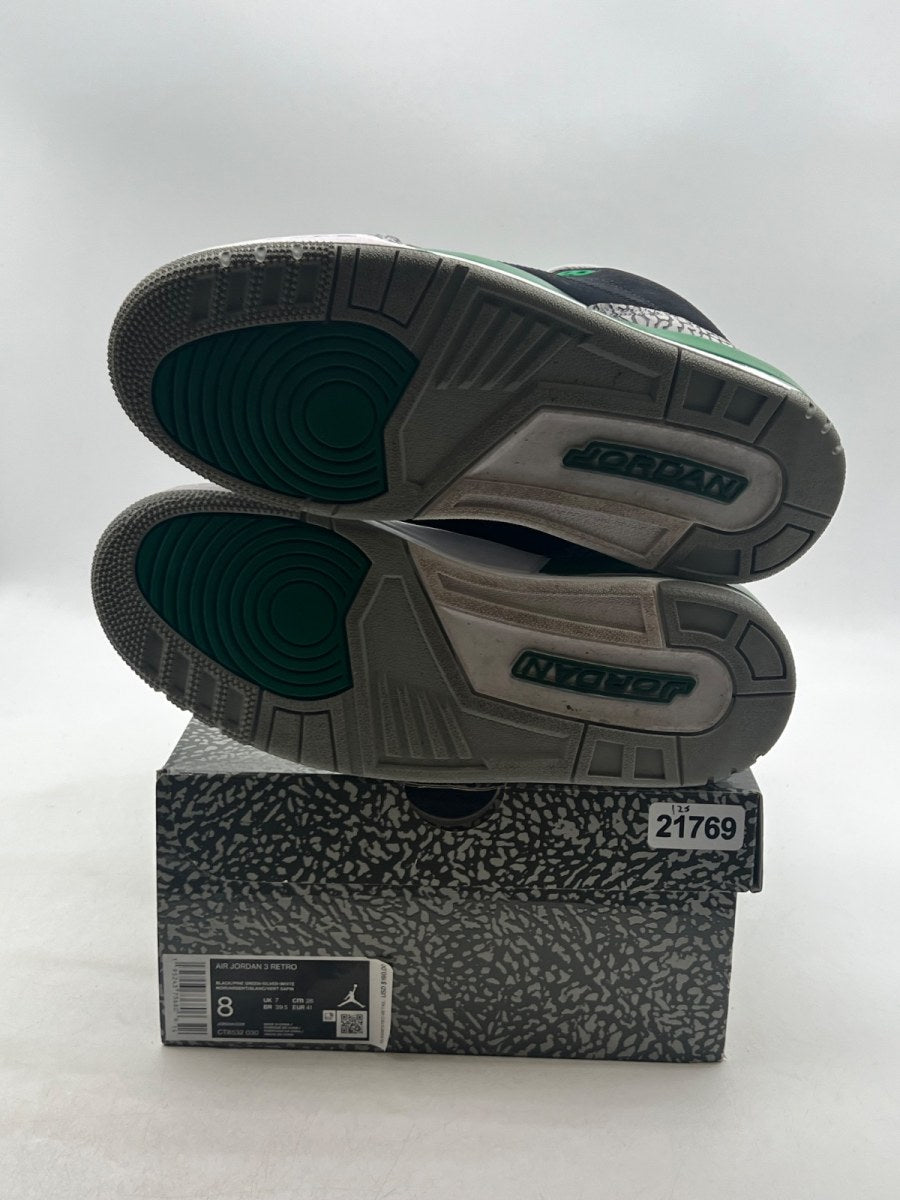 Jordan 3 Retro Pine Green 8 (Lightly Worn Pre-Owned) - Image 8