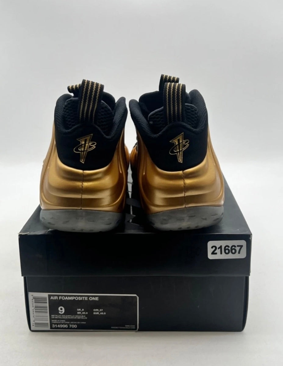 Nike Air Foamposite One Metallic Gold 9 (Lightly Worn Pre-Owned)NikeMetallic Gold/Metallic Gold-Black - Image 5