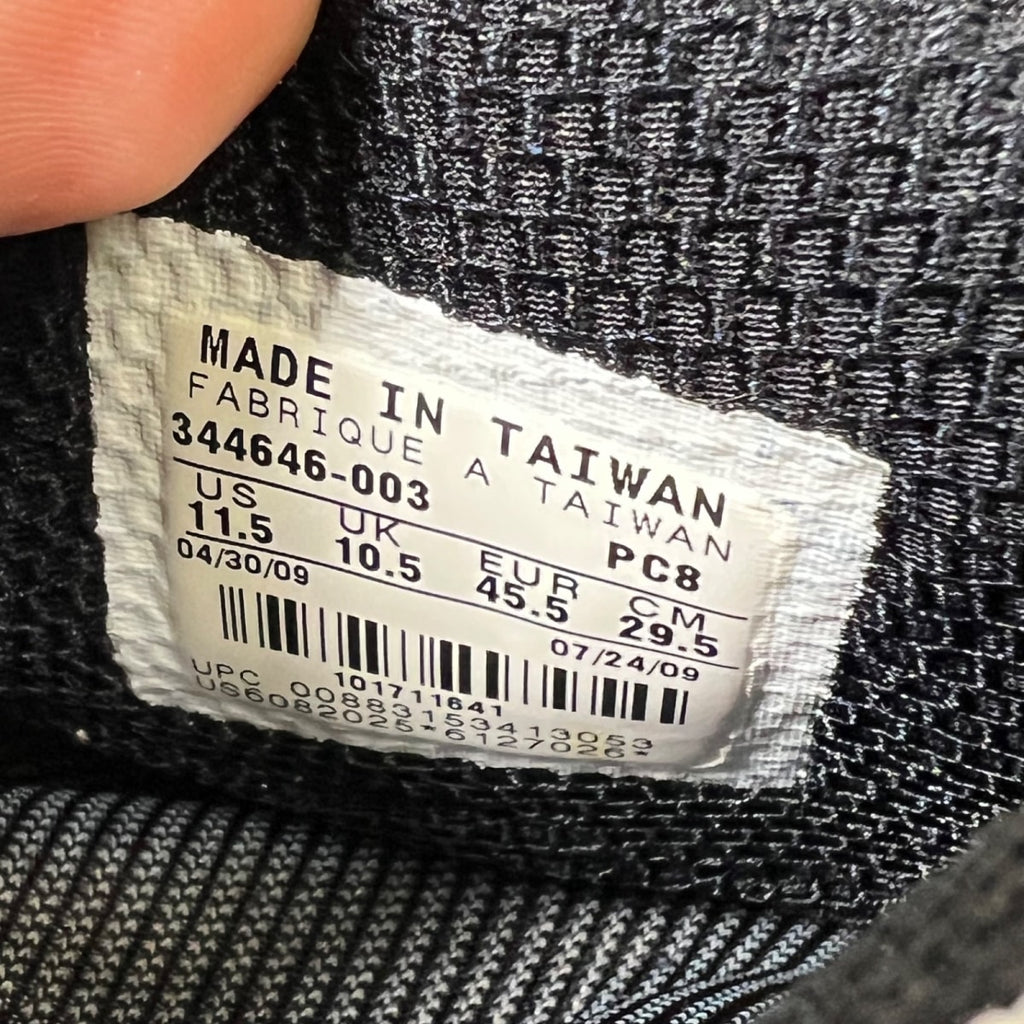 Nike Air 1/2 Cent Silver 11.5 (Moderately Worn Pre-Owned)NikeBlack/Metallic Silver - Image 6