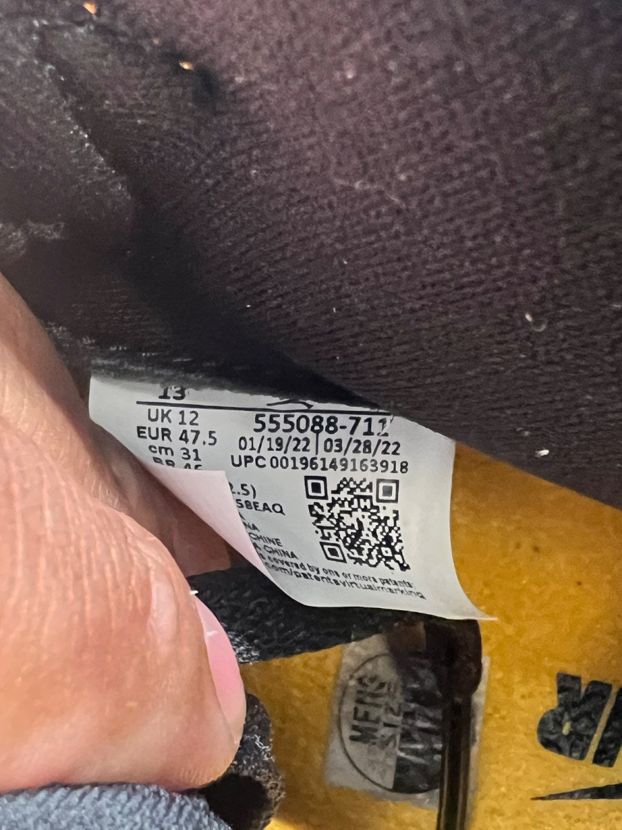 Jordan 1 Retro High OG Taxi 13 (Moderately Worn Pre-Owned) - Image 8