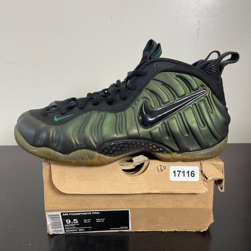 Nike Air Foamposite Pro Pine Green 9.5 (Moderately Worn Pre-Owned)NikePine Green/Black - Image 3